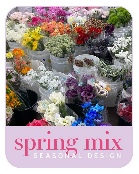 Designer's Choice Spring Arrangement from Baker Florist in Dover, OH